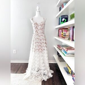 Dress the Population Anabel Semisheer Sweetheart Neck Gown Off White Size M NWT